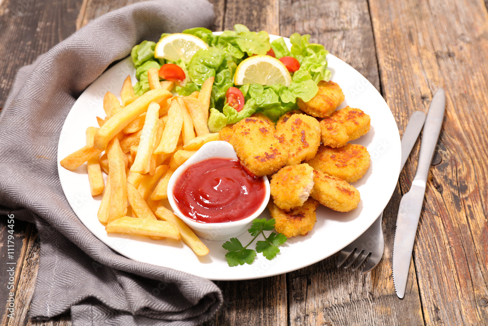 nugget,french fries and vegetable nugget,french fries and vegetable