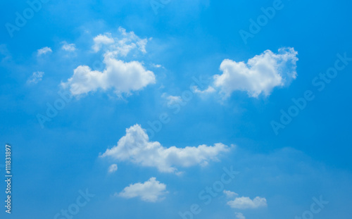 Fototapeta Naklejka Na Ścianę i Meble -  cloud and bluesky