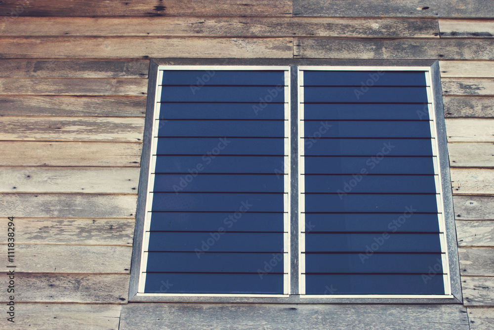 Fototapeta premium Vintage,old window with wood background