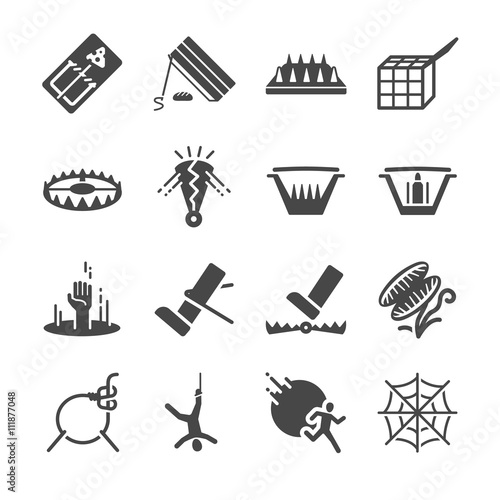 Trap icons set
