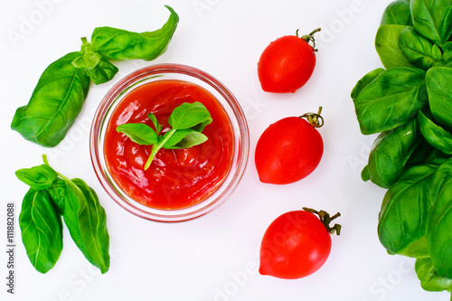 Green Fresh Basil with Tomato