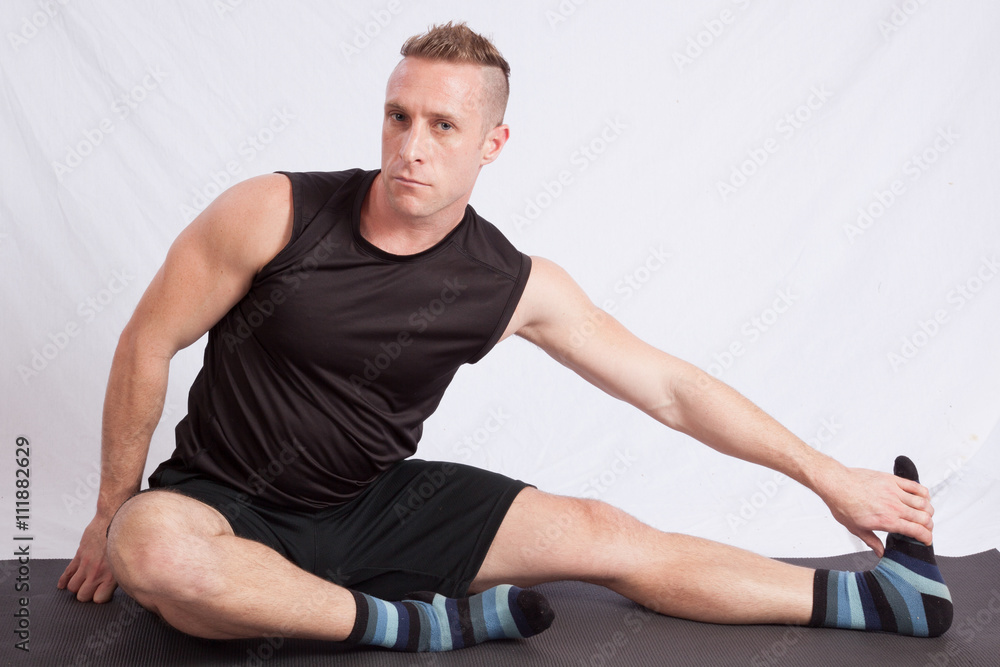 Obraz premium Man focused on his workout