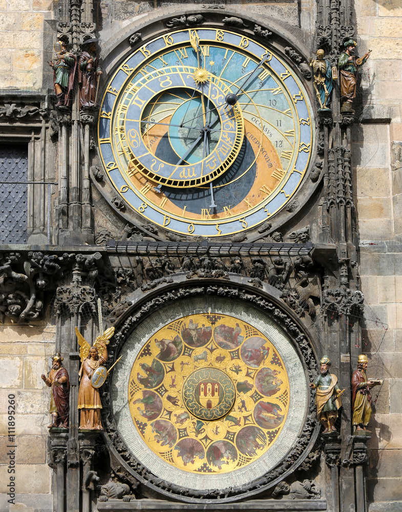 Obraz premium Praski zegar astronomiczny lub orloj