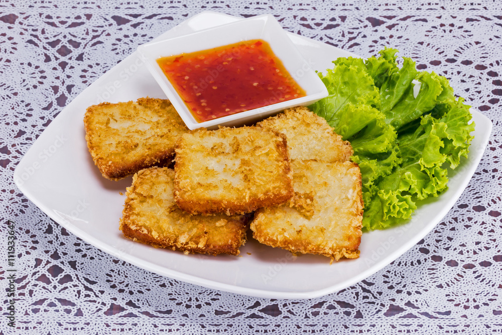 Fish fried with vegetable Fish fried with vegetable