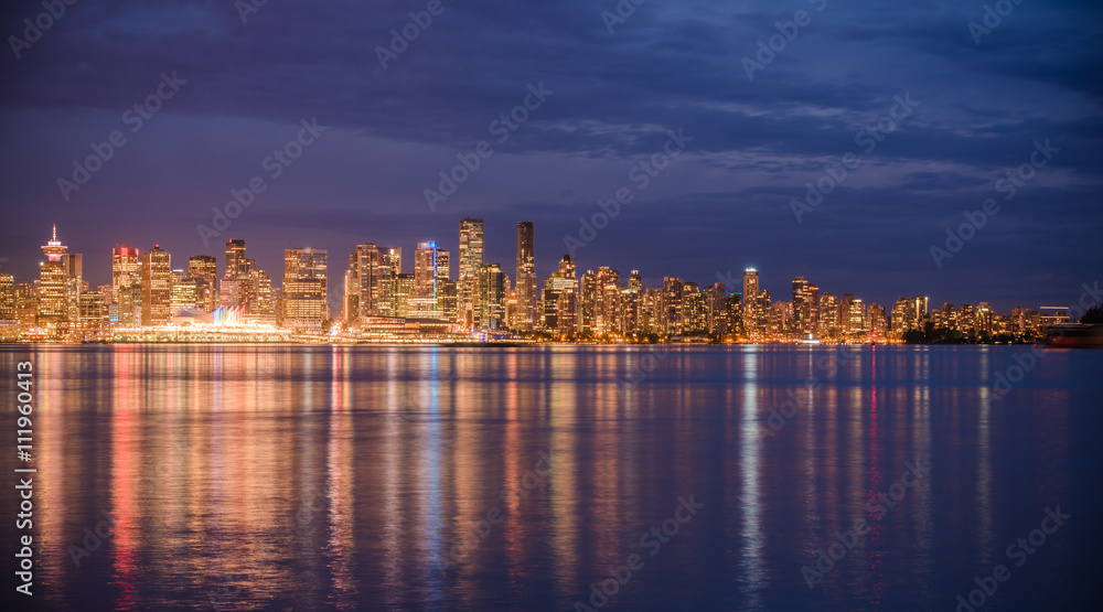 Vancouver bei Nacht - Panorama