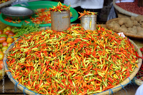 Canvas Print Fresh red chili peppers on Tomohon Traditional Market