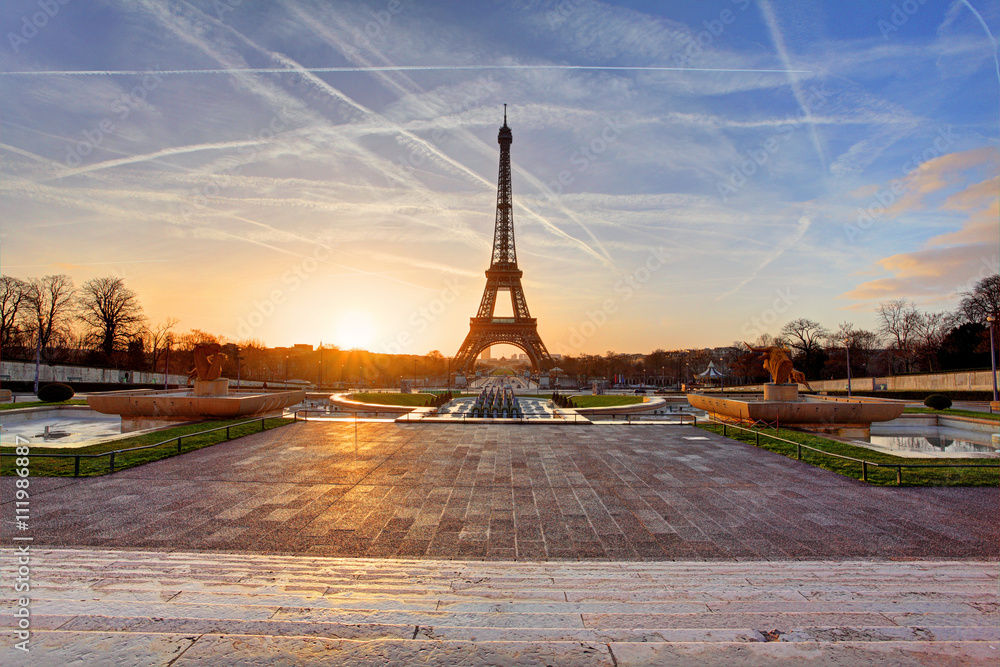 Sunrise in Paris, with the Eiffel Tower