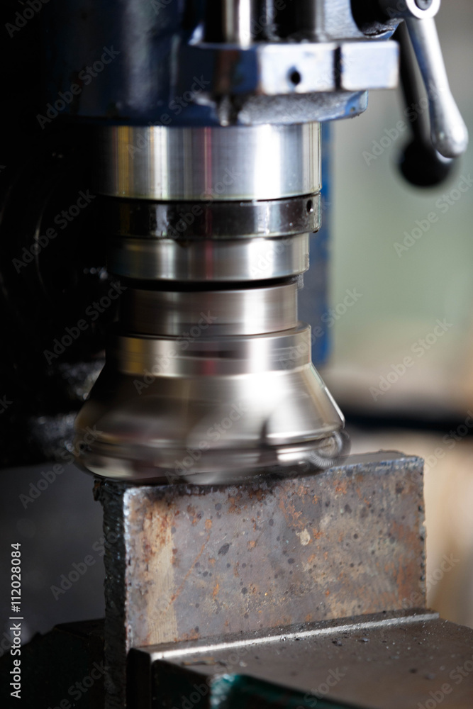 metal forming by manual milling machine metal forming by manual milling machine