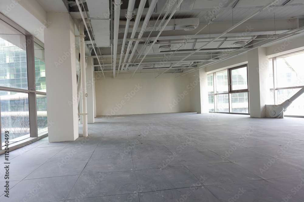 Obraz premium new bright empty building interior