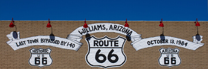 Acrylglasbilder Route 66 Route 66 sign in Williams, Arizona  © Martha Marks
