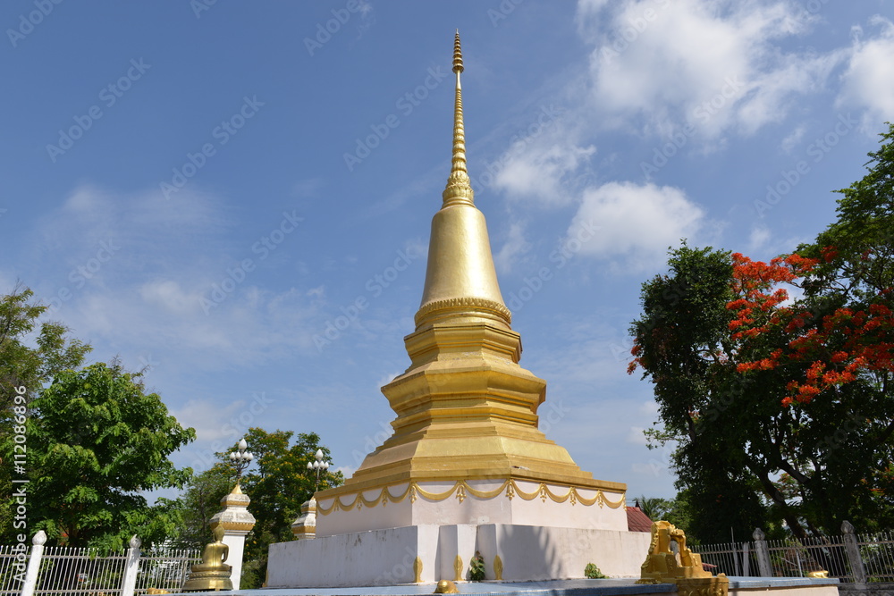 Fototapeta premium Beautiful pagoda in temple. Wat Bun, Korat Thailand