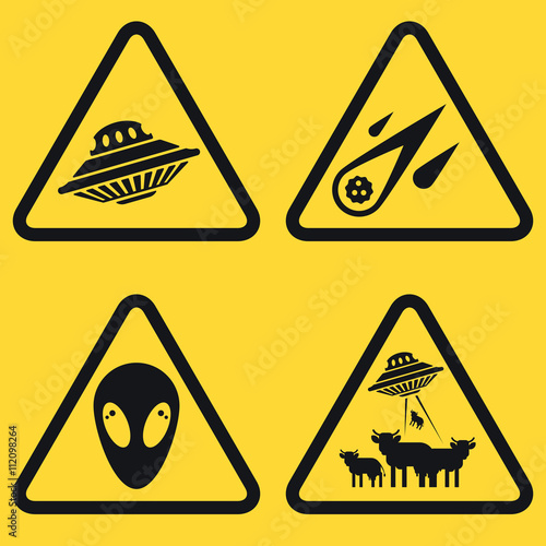 Set of warning plates