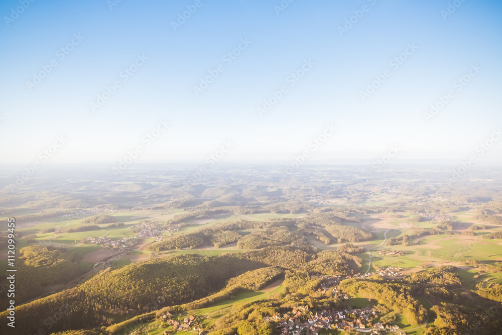 Obraz premium cherry blossom ballooning, fränkische schweiz, oberfranken, bayern