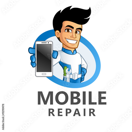 Héroe con un teléfono móvil y herramientas