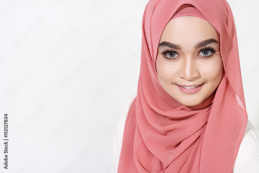 asian malay woman posing with muslim attire asian malay woman posing with muslim attire
