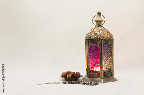 Obraz na płótnie Ramadan Kareem: Collection of Lantern with Dates and Rosary, u can use it as Gre