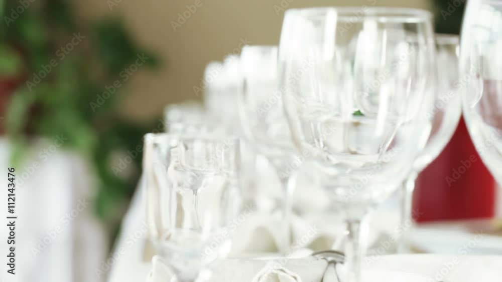 Number of glass big and small Number of glass big and small