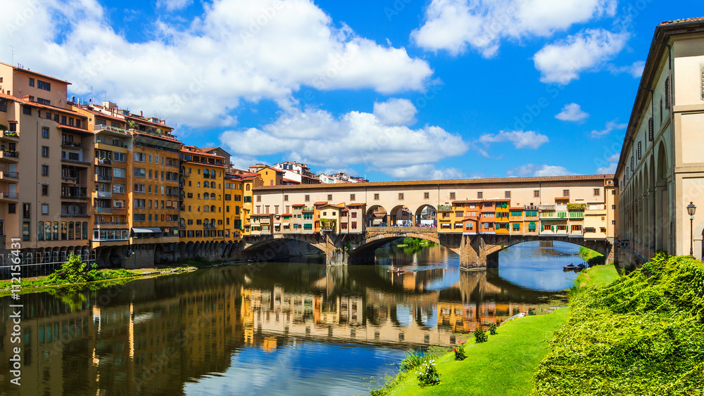 Florence, Ponte Vecchio (Tuscany, Italy)