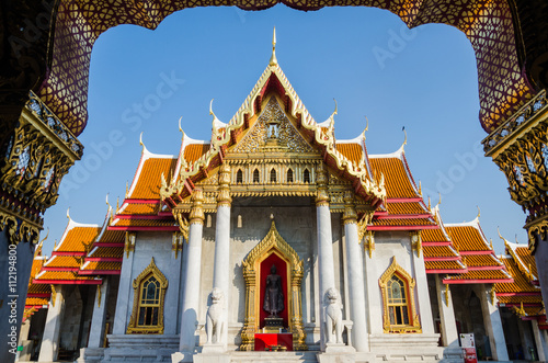 Wallpaper Mural The Marble Temple, Wat Benchamabophit Dusitvanaram Bangkok THAILAND Torontodigital.ca