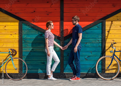 Wallpaper Mural romantic couple go cycling outdoors06 Torontodigital.ca