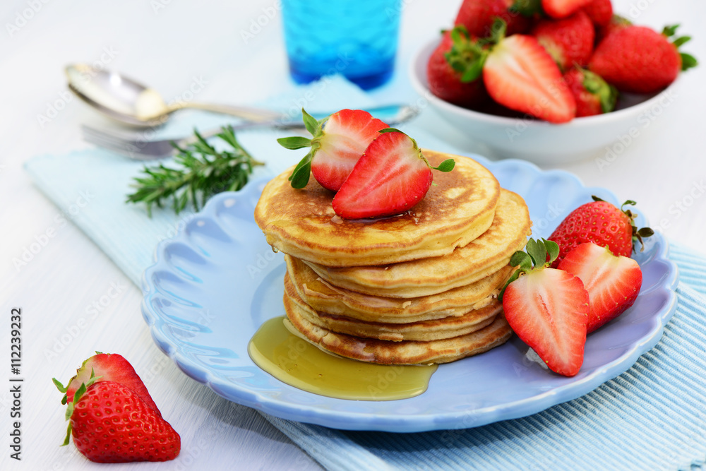 Pancake mit Erdbeeren Pancake mit Erdbeeren