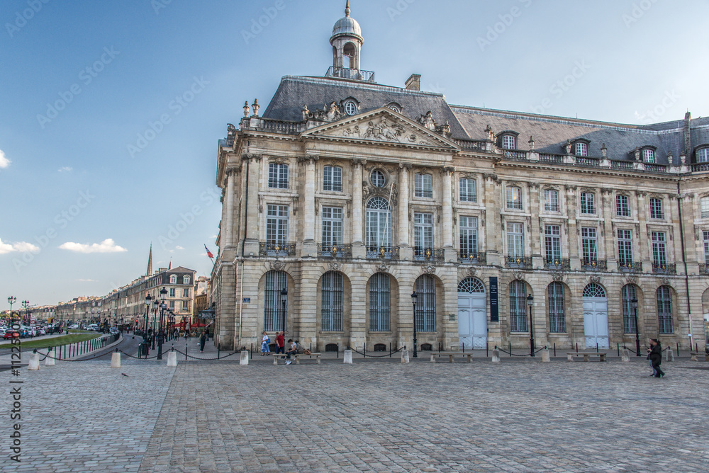 Bordeaux Place de la Bourse et quais