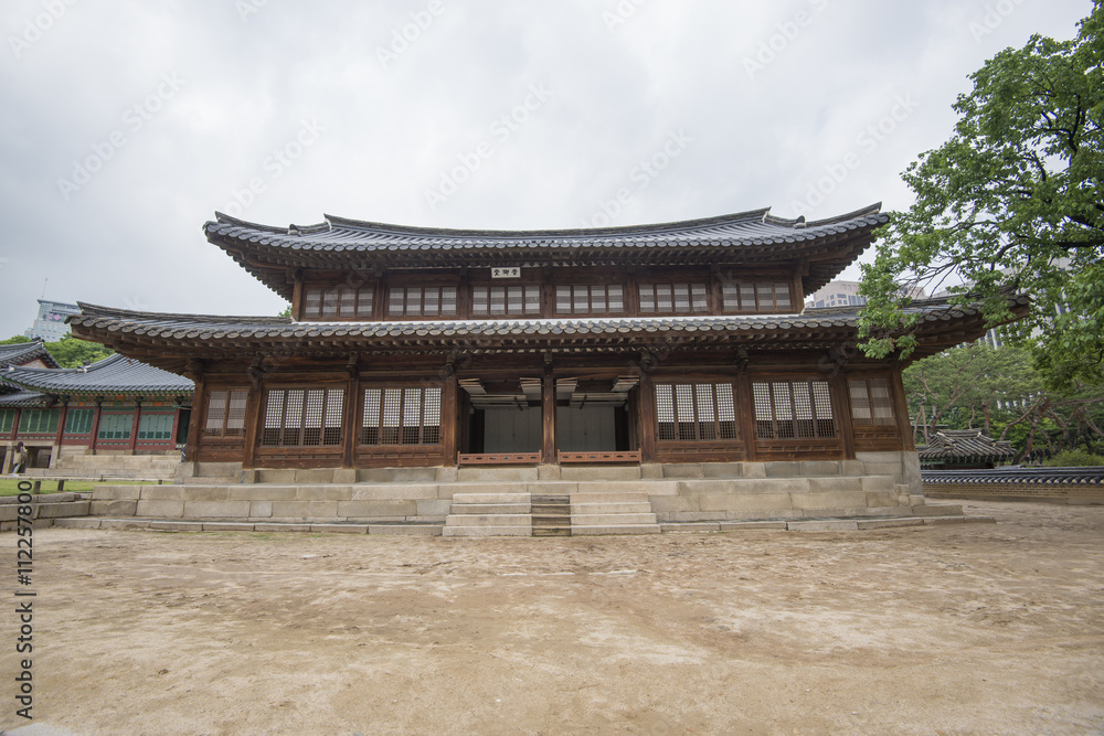 SEOUL,South Korea - MAY 24: Deoksugung Palace. MAY 24, 2016 in S