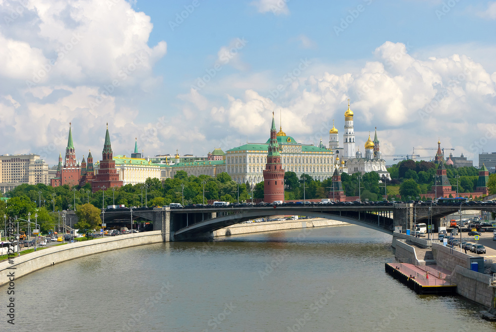 Moscow. View of the Kremlin, Big Stone bridge and the Moscow river
