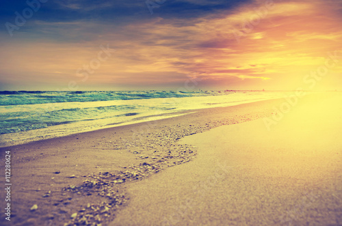 Fototapeta Naklejka Na Ścianę i Meble -  beautiful sunset in morning sea beach , vintage styled tone