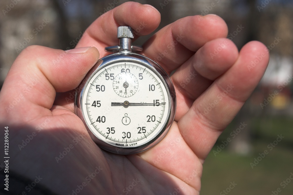 chronometer chronometer