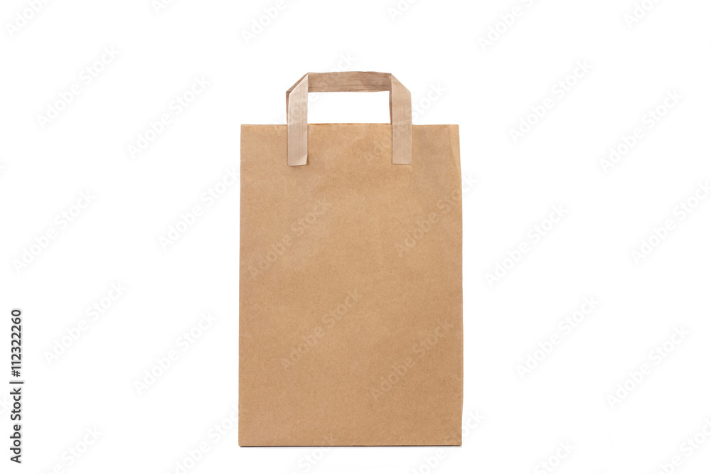 Bolsa de Papel marrón reciclable sobre fondo blanco aislado. Vista de frente. Copy space Bolsa de Papel marrón reciclable sobre fondo blanco aislado. Vista de frente. Copy space