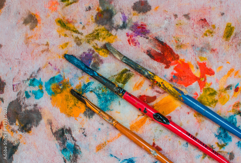 Fototapeta premium brush on a colorful background