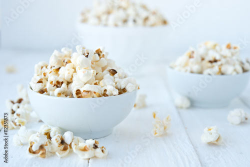 Homemade salty popcorn
