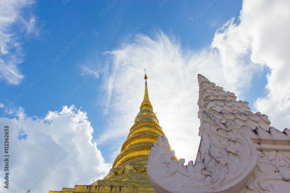 Fototapeta premium Wat Phra That Chae Haeng, Nan province, Thailand
