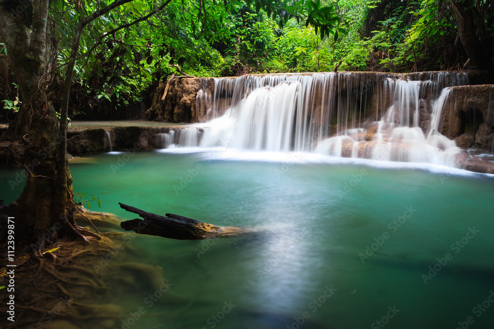 Obraz premium waterfall steps in Thailand National Park.