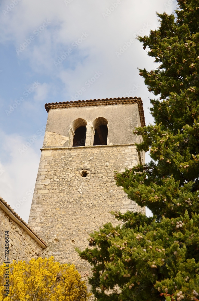 Vieille église de Mirmande (Drôme) Vieille église de Mirmande (Drôme)