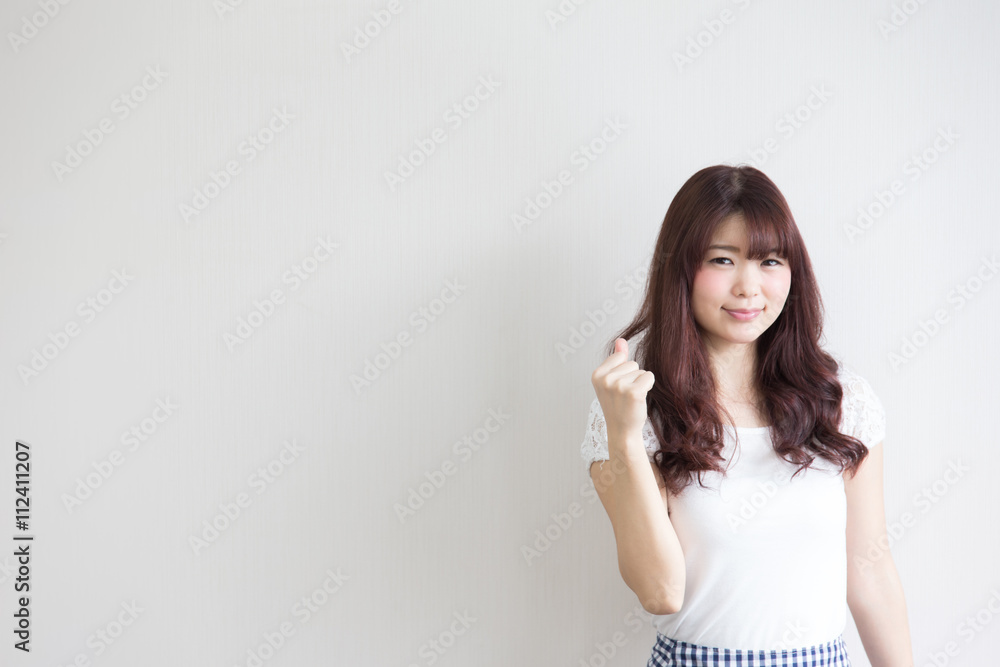 カジュアルポートレート・カジュアル(白バック) カジュアルポートレート・カジュアル(白バック)