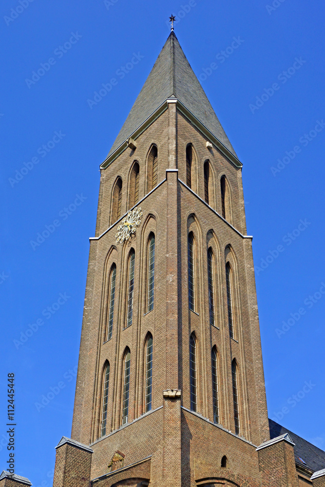 St. Suitbertus-Kirche in DÜSSELDORF-BILK