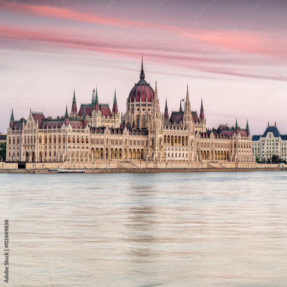 Fototapeta premium The Hungarian Parliament on the Danube River in Budapest