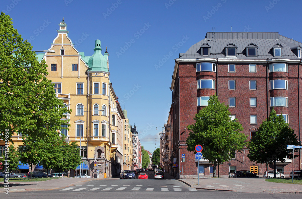 Helsinki, Neitsytpolku Street