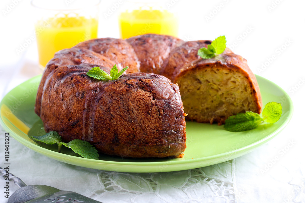 Zucchini bundt cake, with orange glaze Zucchini bundt cake, with orange glaze