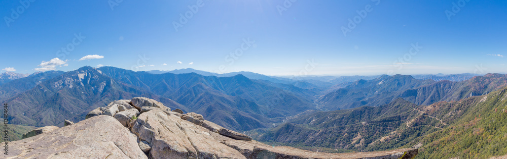 Fototapeta premium Moro Rock Panorama in Sequoia National Park California