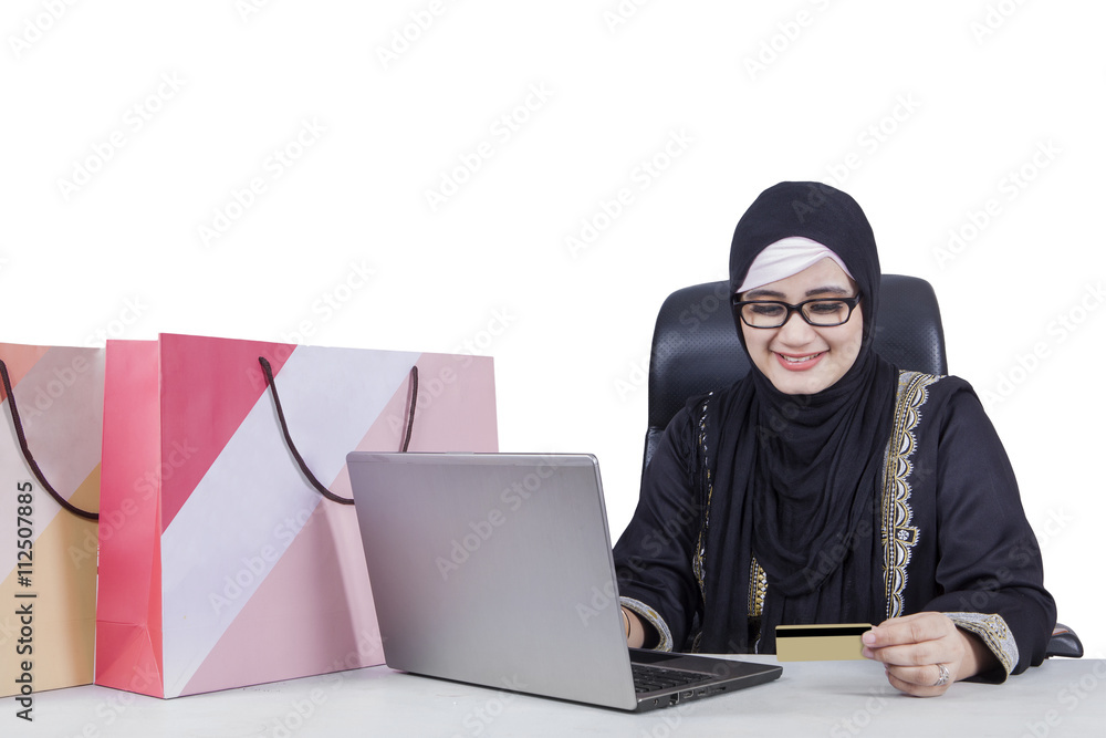 Arabian woman shopping online Arabian woman shopping online