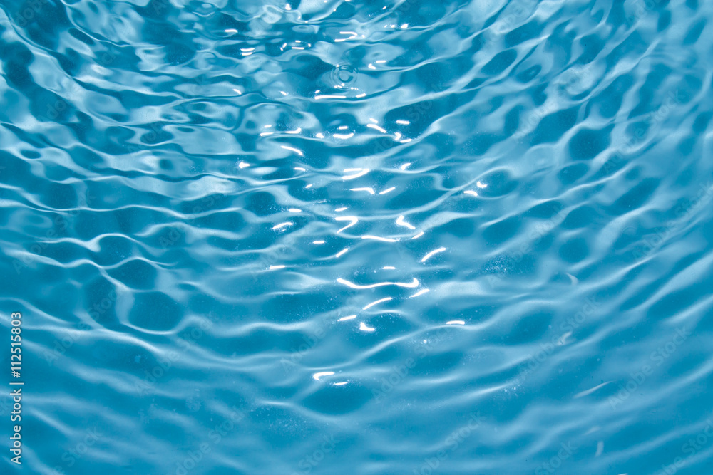 the splashes of water the splashes of water