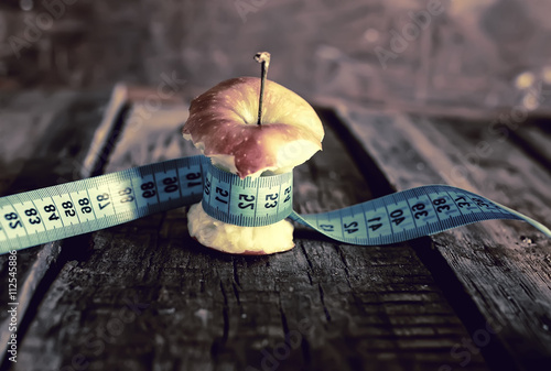 anorexia thinness measuring apple