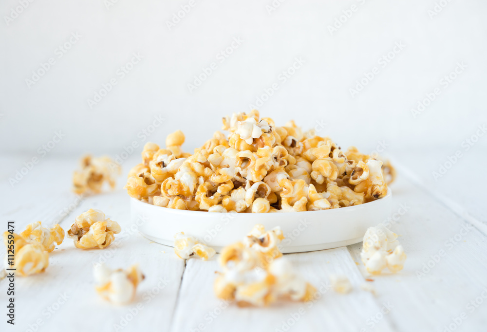 Popcorn with caramel
Popcorn with caramel