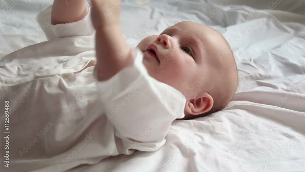 give the baby a pacifier give the baby a pacifier