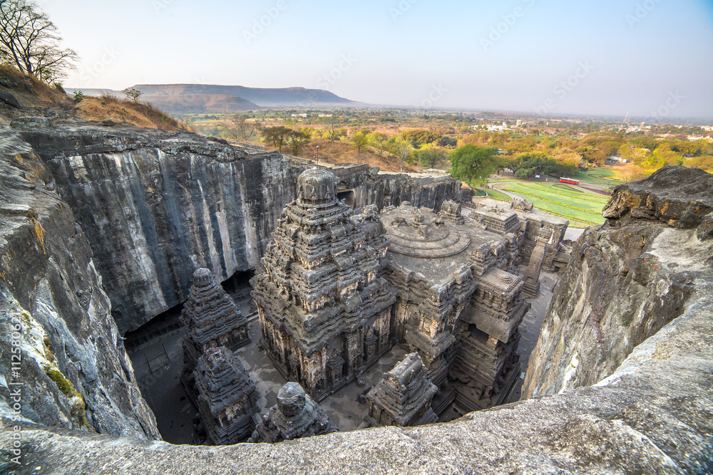Obraz premium Kailas temple in Ellora caves complex, Maharashtra state in India