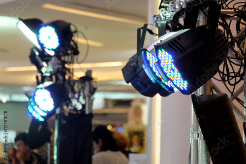 Slika na platnu LED lighting equipment, LED PAR stage professional lighting device colored