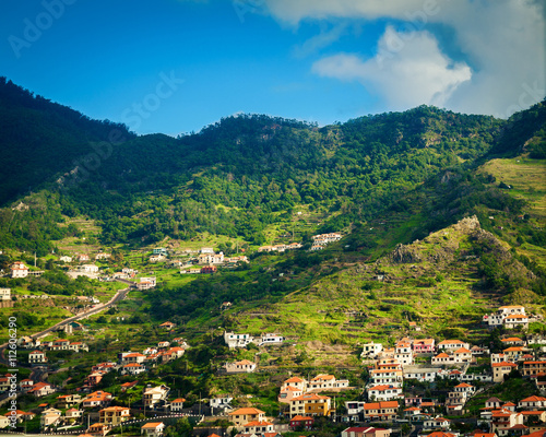 small houses in the Funchal's suburb © Anna Lurye